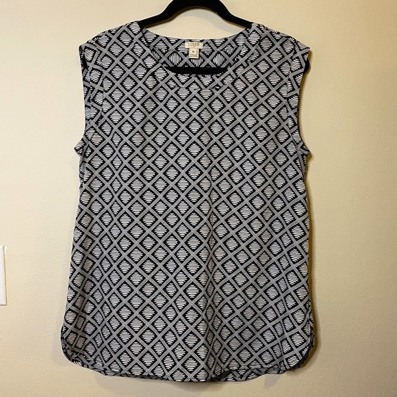 J. Crew Medium Patterned Blouse - Picture 1 of 3
